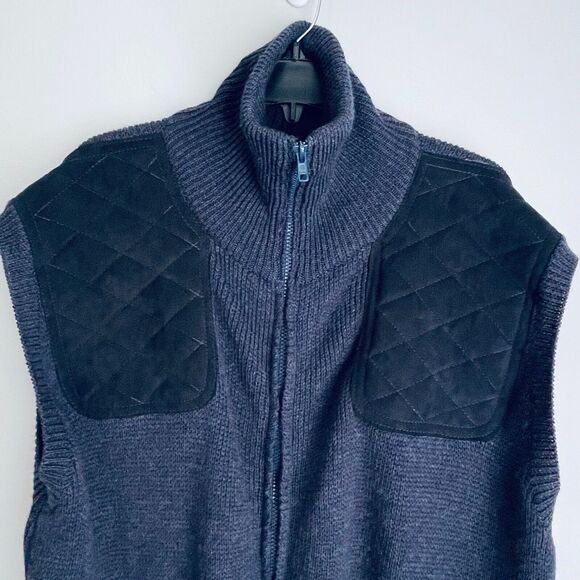 McCulley's Pure Merino Wool Vest No Size Tag (XL or XXL?) Navy Full Zip Scotland - Picture 2 of 11